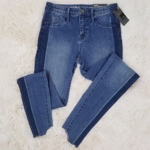 NWT❗️ Two toned jeggings😍